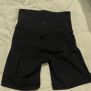 TNA atmosphere biker shorts size S